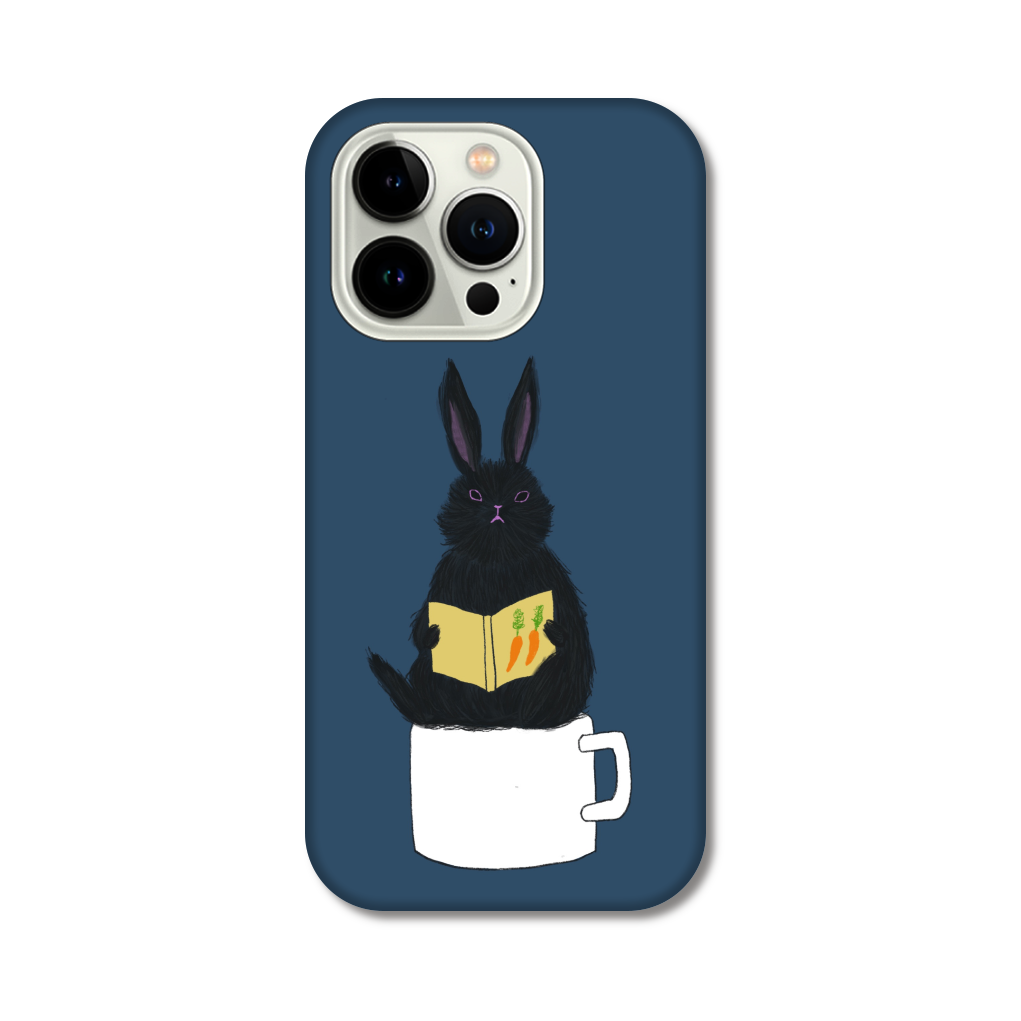 黒うさぎの読書 iPhone14 Pro