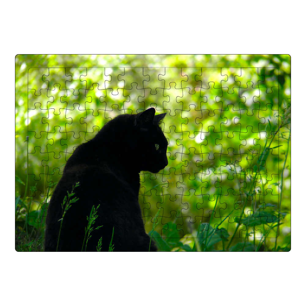 緑の中の黒猫 A4サイズ ジグソーパズル A4サイズ 104ピース