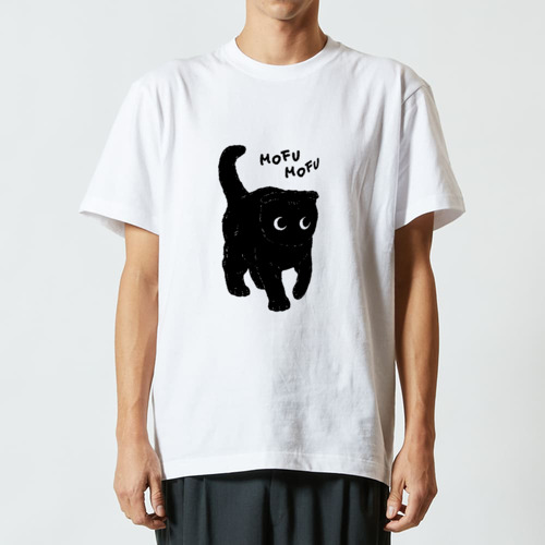 モフモフな子猫くん（スコティッシュフォールド） ハイクオリティーTシャツ