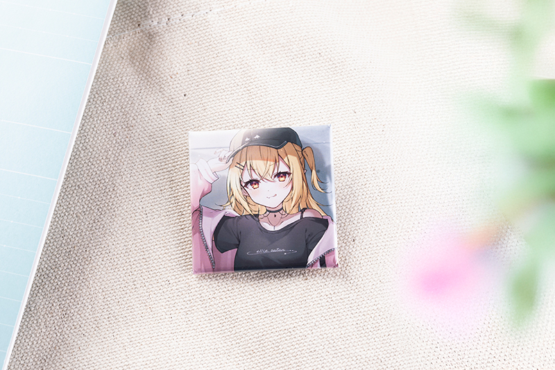 【オリラボ限定】エリー・サタンさま （はじめての痛バが見たい！）スクエア缶バッチ(受注生産) 缶バッジ