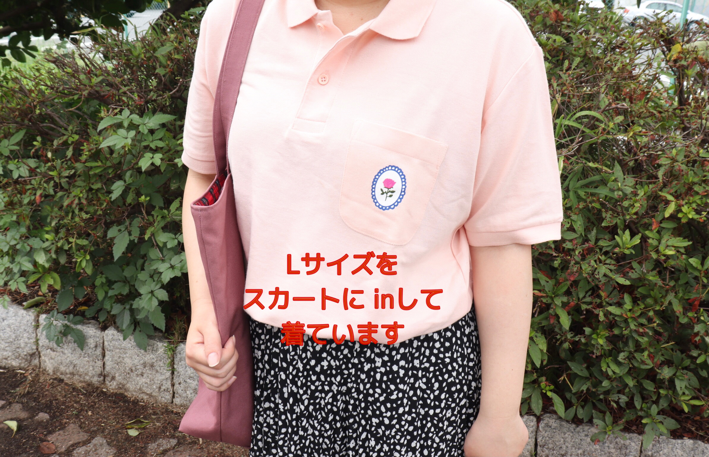 ピンクの薔薇のカメオポロシャツ 定番ポロシャツ（ポケット付き）