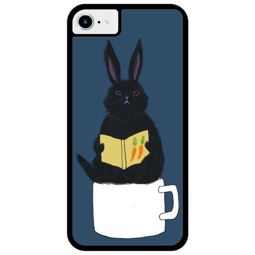 黒うさぎの読書 iPhoneSE2/SE3 プリントパネルラバーケース