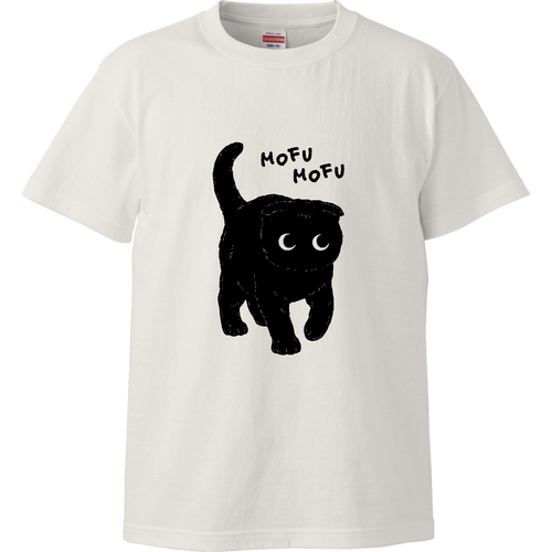 モフモフな子猫くん（スコティッシュフォールド） Tシャツ｜Qroovy