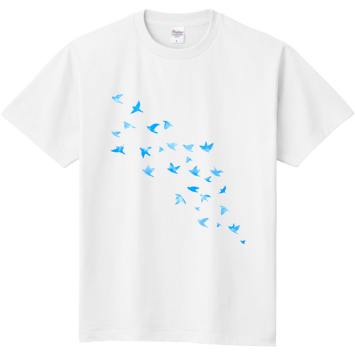 【両面印刷】飛び立つ鳥の群れ、青空のシルエット 定番Ｔシャツ